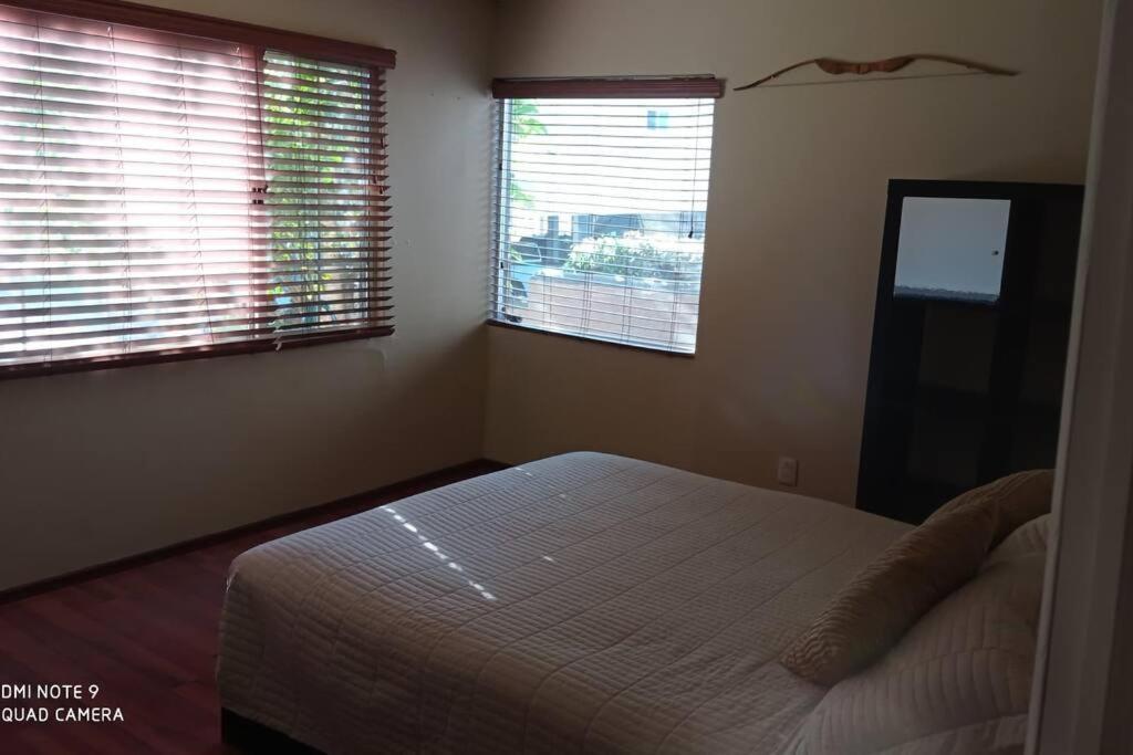 Estilo Californiano Villa เอนเซนาดา ภายนอก รูปภาพ